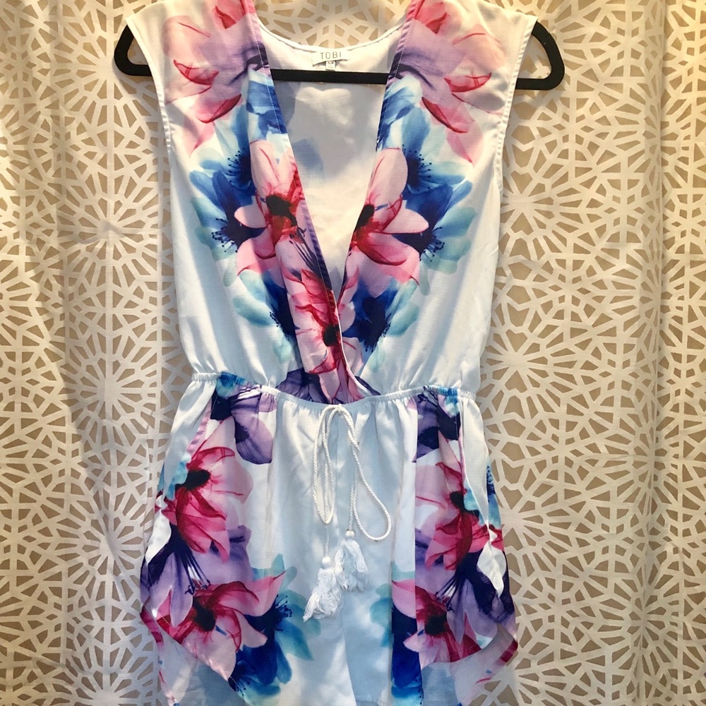 TOBI floral romper with tassel